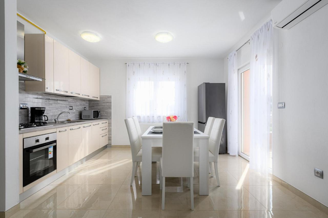 Stancija Amoroso Porec Apartments Extérieur photo