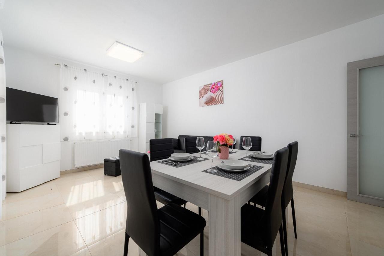 Stancija Amoroso Porec Apartments Extérieur photo