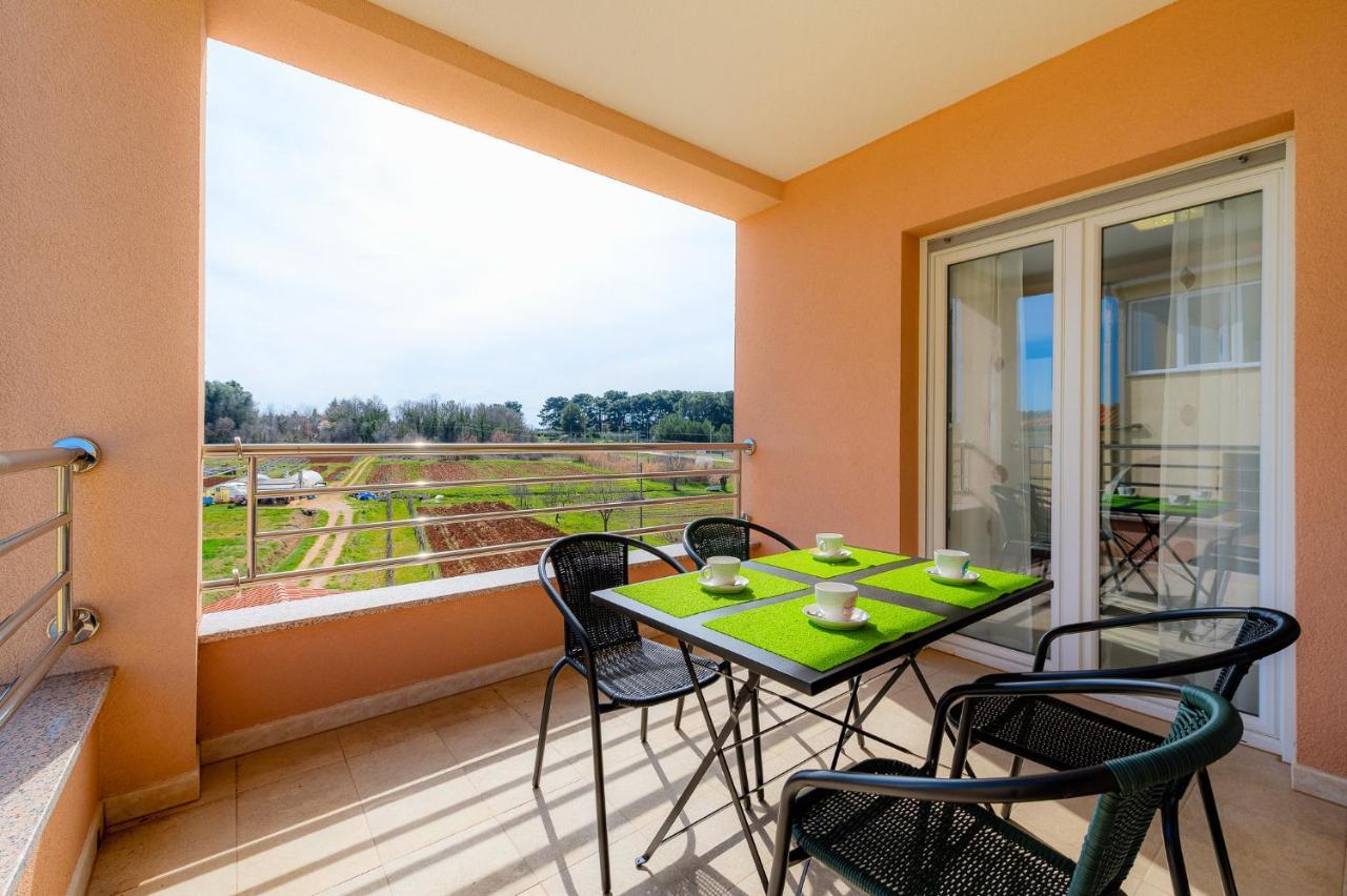 Stancija Amoroso Porec Apartments Extérieur photo
