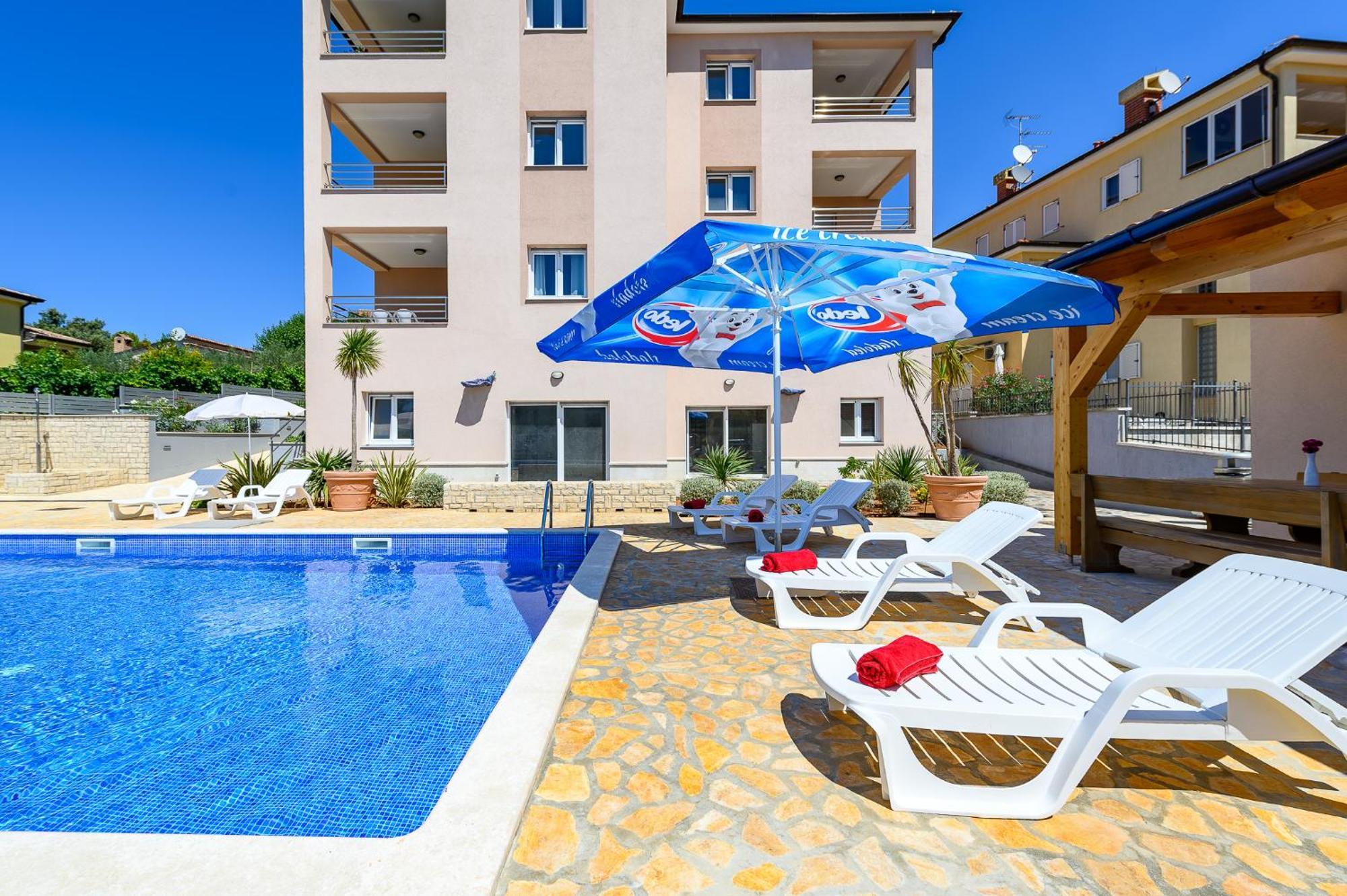 Stancija Amoroso Porec Apartments Extérieur photo